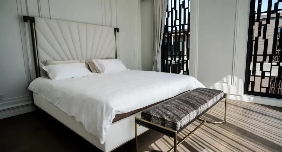 À vendre et à louer 4 chambres maison à Saphan Sung, Bangkok