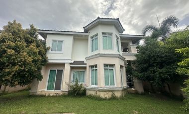 For rent 3 ベッドルーム villa in San Sai, Chiang Mai