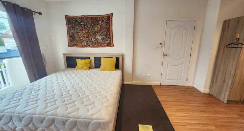 For rent 3 bedrooms house in Mueang Chiang Mai, Chiang Mai