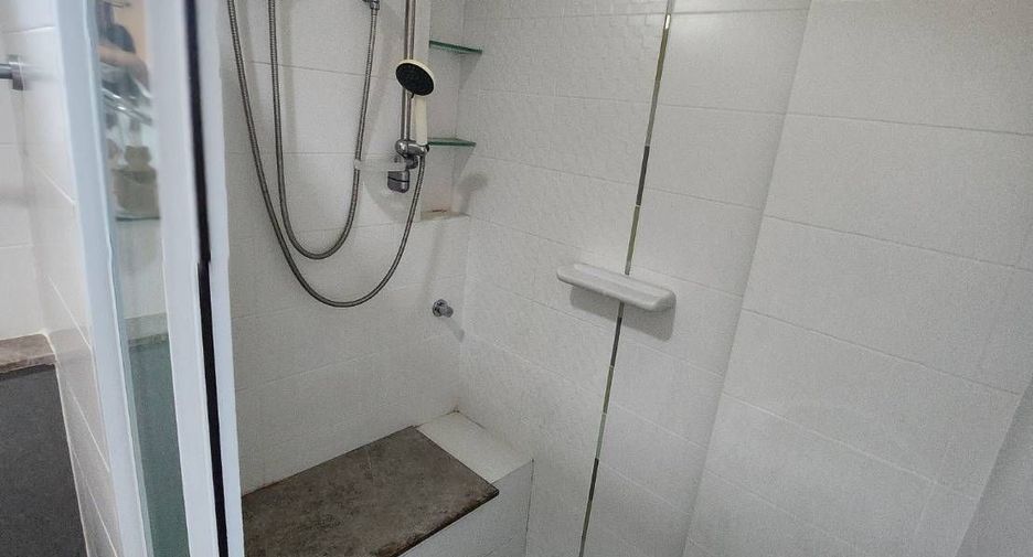 For rent 3 bedrooms house in Mueang Chiang Mai, Chiang Mai