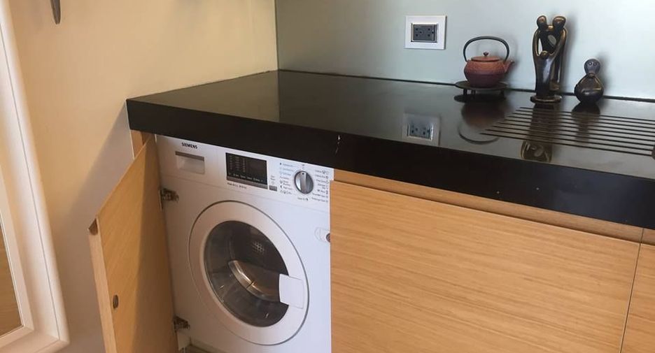 For sale 2 bedrooms condo in Sathon, Bangkok