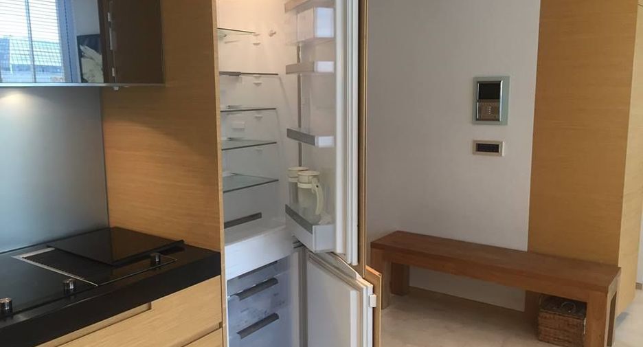 For sale 2 bedrooms condo in Sathon, Bangkok