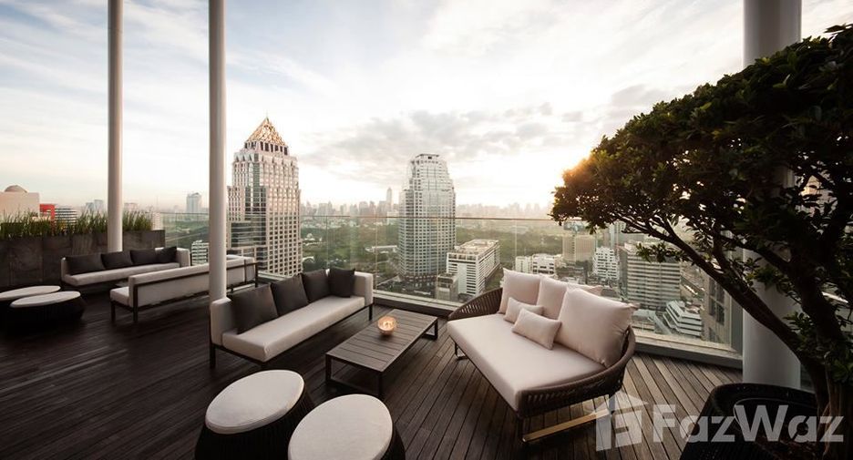 For sale 2 bedrooms condo in Sathon, Bangkok