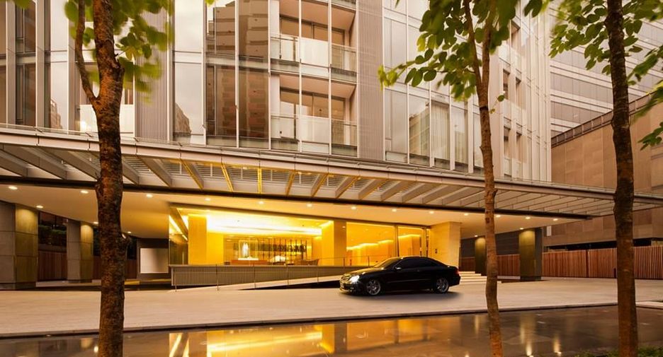For sale 2 bedrooms condo in Sathon, Bangkok