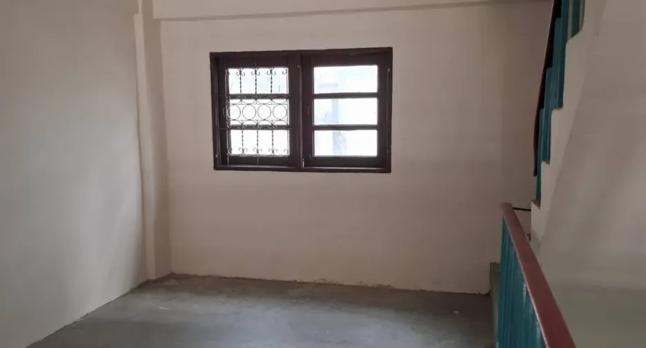 For sale 3 bedrooms townhouse in Bang Khun Thian, Bangkok