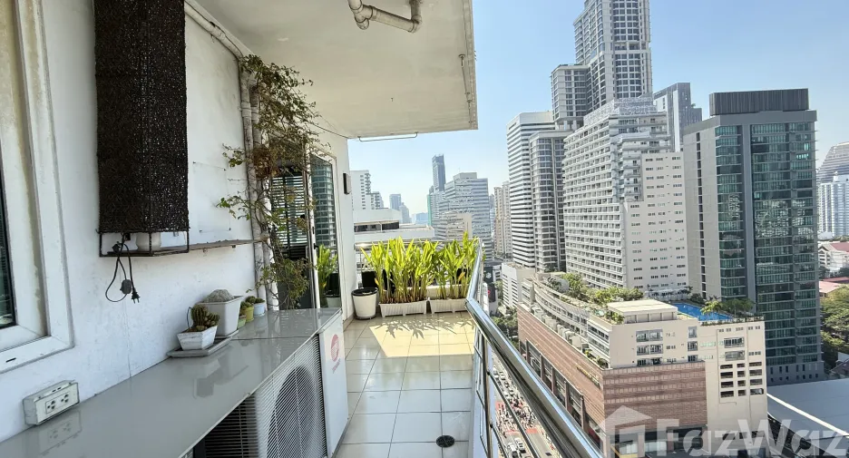 Condo en venta y en alquiler de 1 habitaciones en Watthana, Bangkok