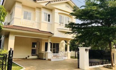 For rent 4 bedrooms house in Mueang Chiang Mai, Chiang Mai