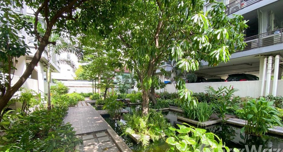 For sale and for rent 2 bedrooms condo in Yan Nawa, Bangkok