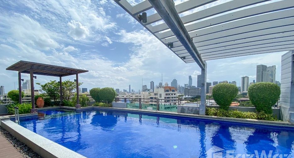 For sale and for rent 2 bedrooms condo in Yan Nawa, Bangkok