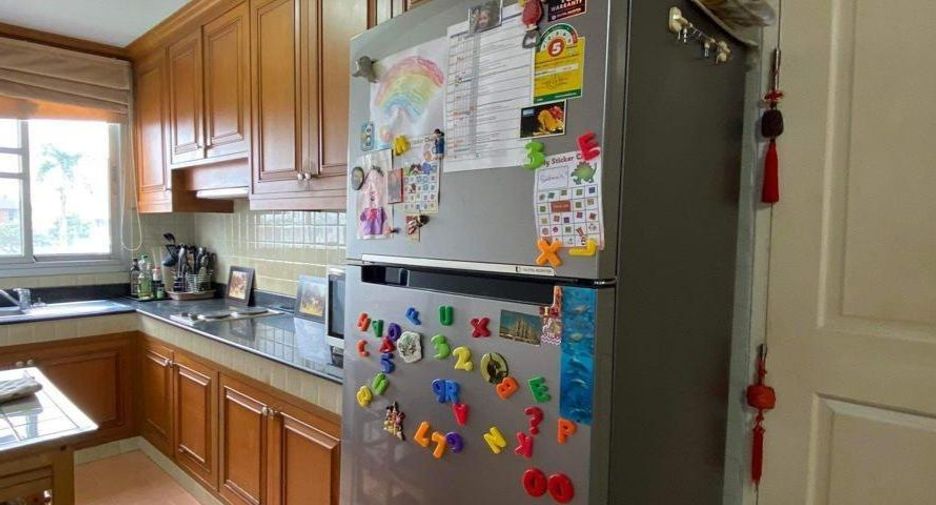 For sale and for rent 2 bedrooms condo in Yan Nawa, Bangkok