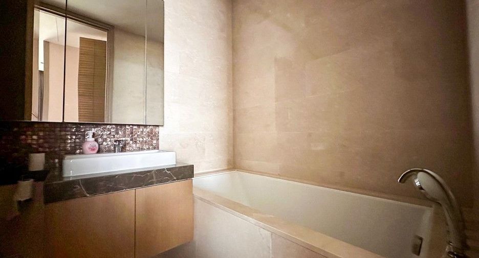 Продажа 2 спальни кондо в Патхум Щан, Бангкок