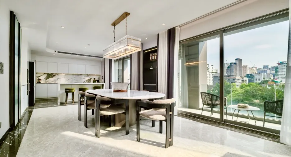 Wohnung zum Kauf mit 3 Zimmer in Watthana, Bangkok