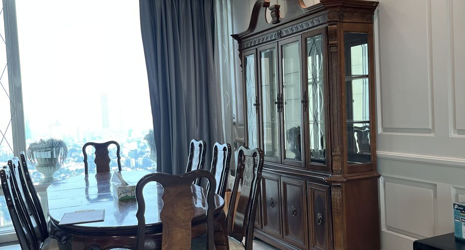 Condo en venta de 4 habitaciones en Watthana, Bangkok