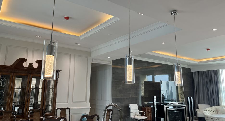 Condo en venta de 4 habitaciones en Watthana, Bangkok