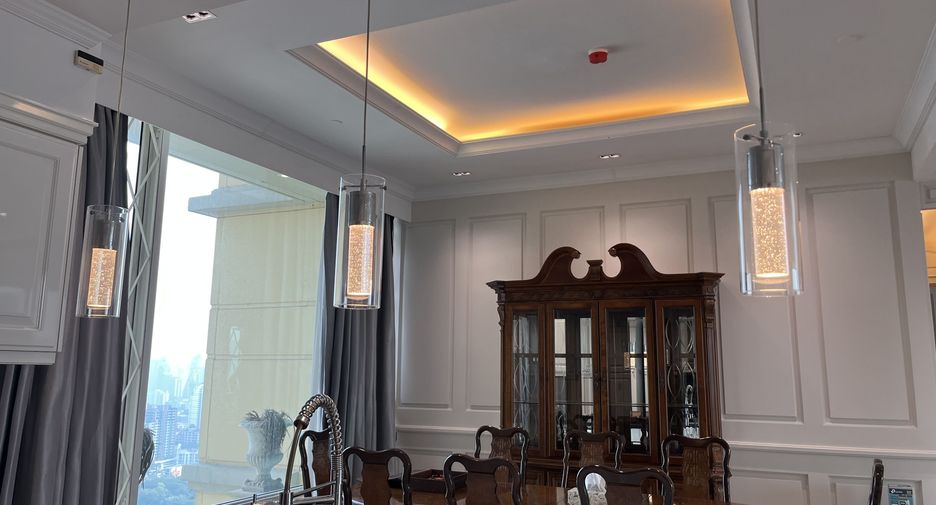 Condo en venta de 4 habitaciones en Watthana, Bangkok