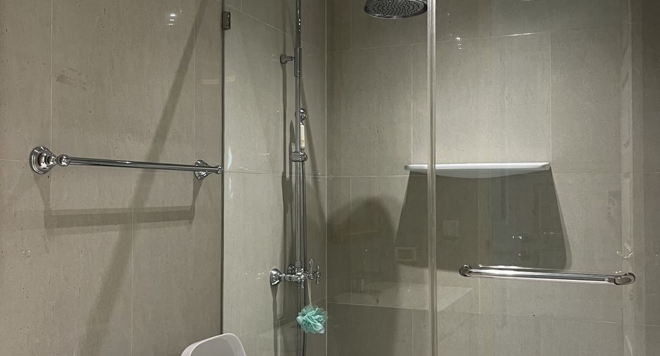 Condo en venta de 4 habitaciones en Watthana, Bangkok