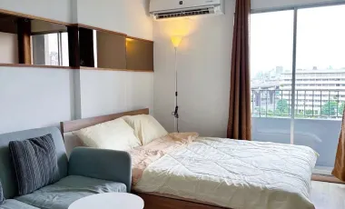 À louer studio condo à Bang Na, Bangkok