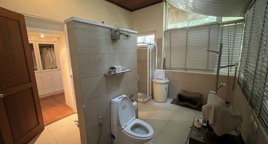 Casa en venta de 5 habitaciones en Mueang Chiang Mai, Chiang Mai