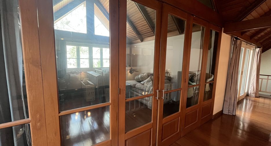 Casa en venta de 5 habitaciones en Mueang Chiang Mai, Chiang Mai