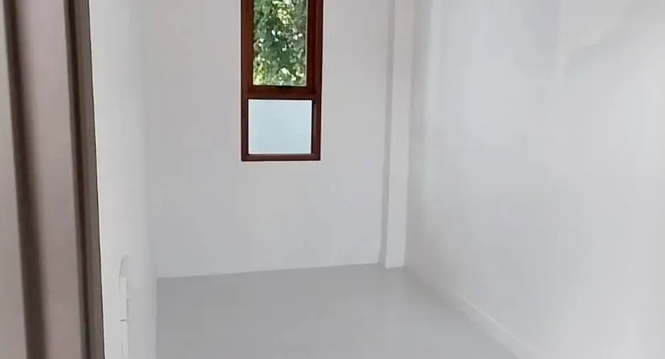 À vendre 5 chambres maison à Hang Dong, Chiang Mai