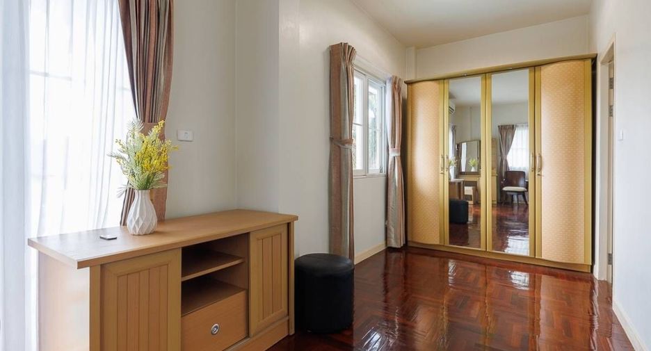 For rent 4 bedrooms house in Hang Dong, Chiang Mai
