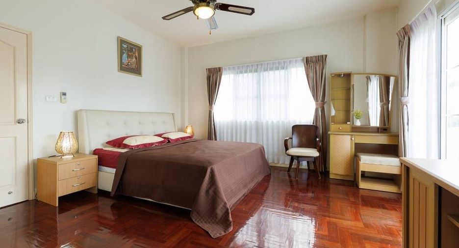 For rent 4 bedrooms house in Hang Dong, Chiang Mai