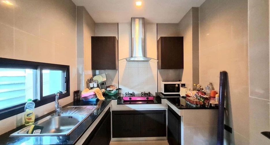 For rent 3 bedrooms house in San Sai, Chiang Mai