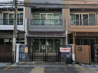 ขาย และ ให้เช่า 3 ห้องนอน ทาวน์เฮ้าส์ ใน ทุ่งครุ, กรุงเทพฯ