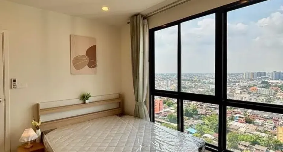 For sale and for rent 2 bedrooms condo in Thon Buri, Bangkok
