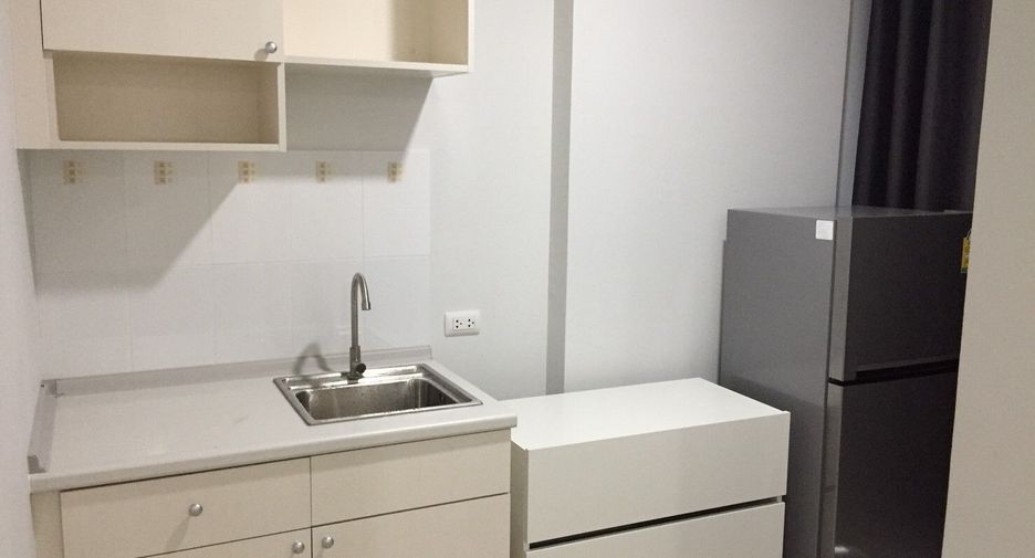 For sale 1 bed condo in Mueang Samut Prakan, Samut Prakan