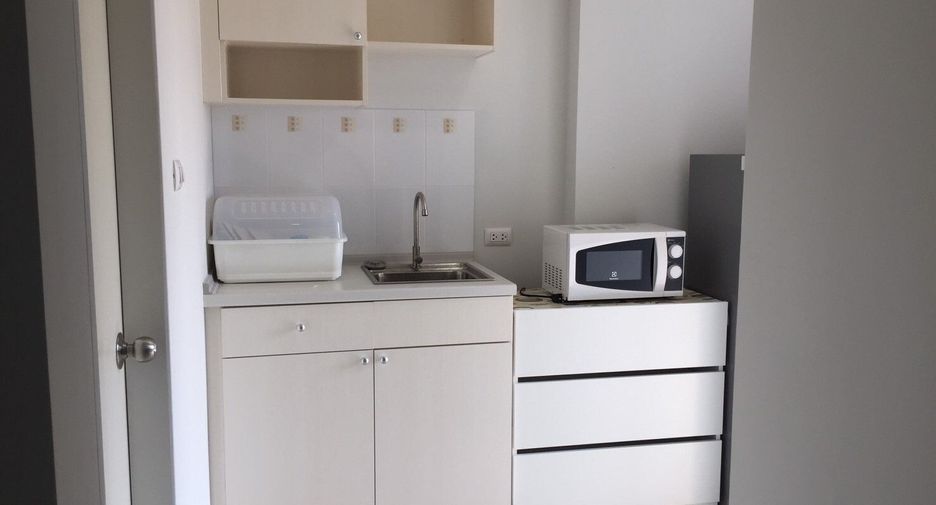For sale 1 bed condo in Mueang Samut Prakan, Samut Prakan
