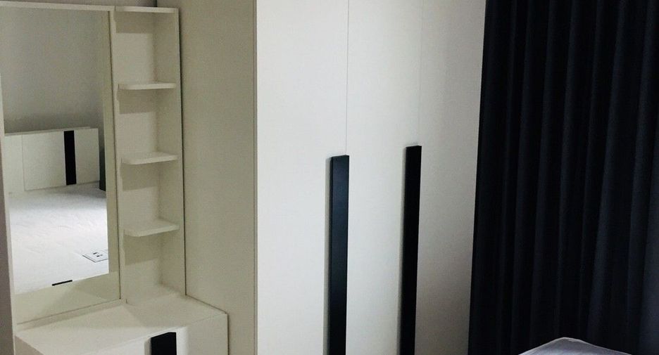 For sale 1 bed condo in Mueang Samut Prakan, Samut Prakan