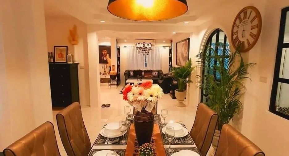 For sale 5 bedrooms house in San Pa Tong, Chiang Mai