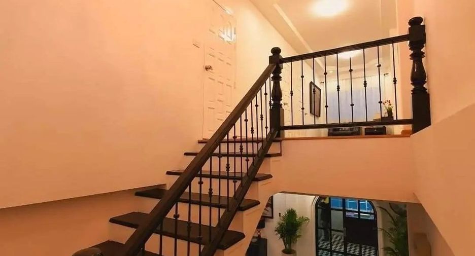 For sale 5 bedrooms house in San Pa Tong, Chiang Mai