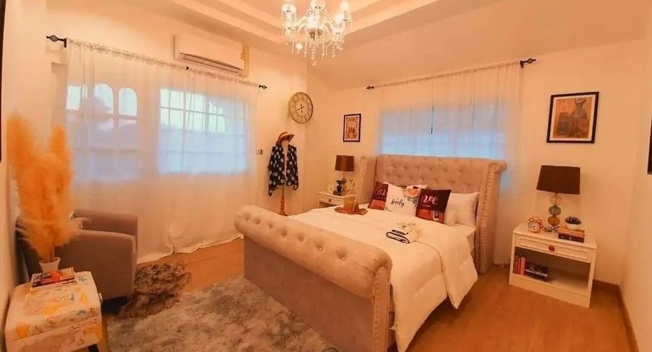 For sale 5 bedrooms house in San Pa Tong, Chiang Mai