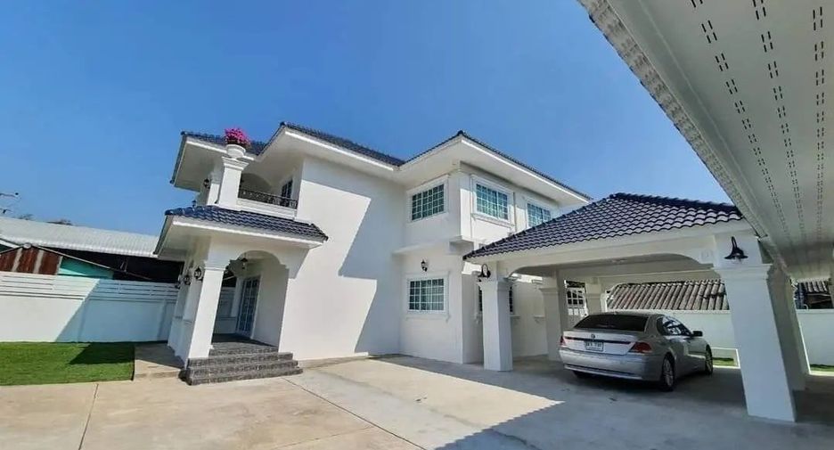 For sale 5 bedrooms house in San Pa Tong, Chiang Mai
