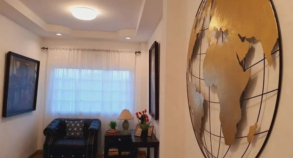 For sale 5 bedrooms house in San Pa Tong, Chiang Mai