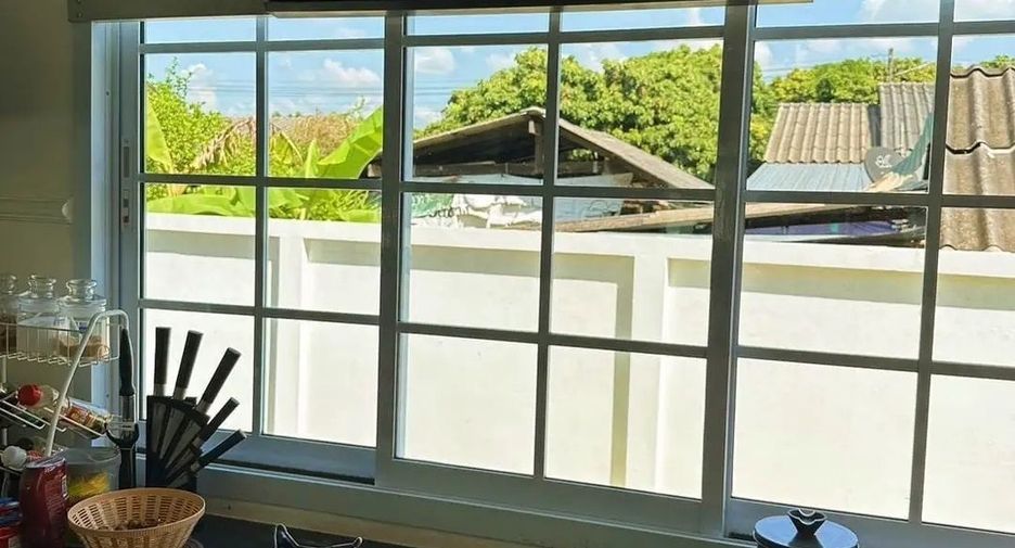 For sale 5 bedrooms house in San Pa Tong, Chiang Mai