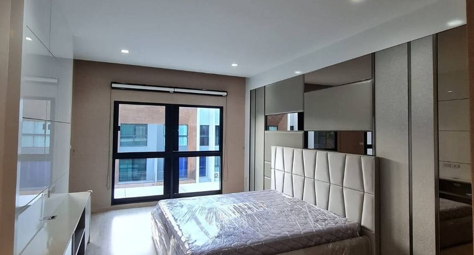 For sale and for rent 3 bedrooms house in Yan Nawa, Bangkok