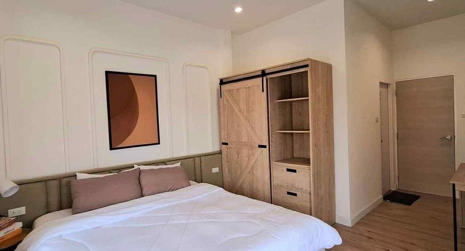 For rent 3 bedrooms villa in Mueang Chiang Mai, Chiang Mai