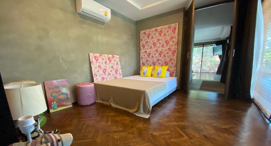 For sale and for rent 5 bedrooms villa in Saraphi, Chiang Mai