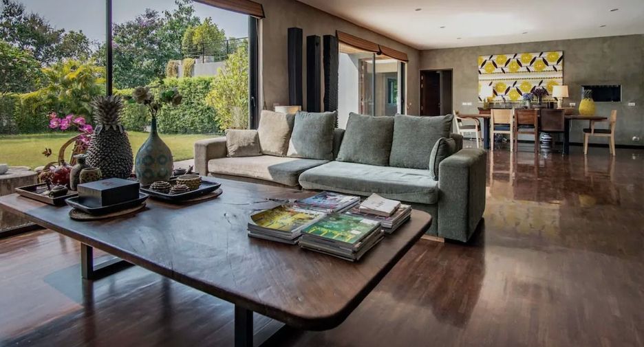 For sale and for rent 5 bedrooms villa in Saraphi, Chiang Mai