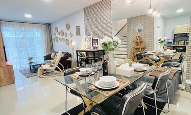 For sale 3 bedrooms townhouse in Mueang Chiang Mai, Chiang Mai
