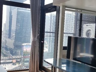For sale and for rent 1 bed condo in Ratchathewi, Bangkok