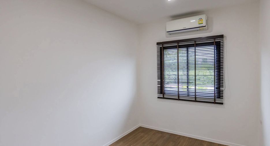 Casa adosada en venta y en alquiler de 3 habitaciones en Hang Dong, Chiang Mai