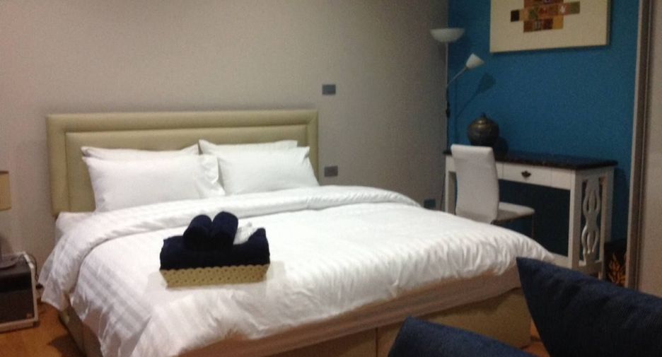For sale 2 bedrooms condo in Khlong Toei, Bangkok