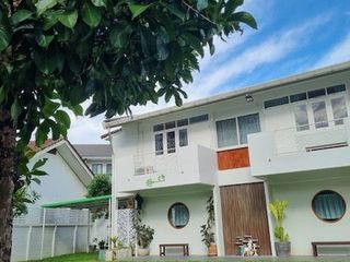 À vendre et à louer 4 chambres maison à Mueang Chiang Mai, Chiang Mai