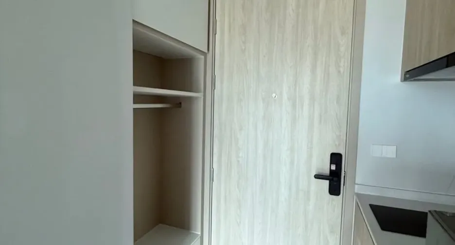 For rent studio condo in Bang Phli, Samut Prakan