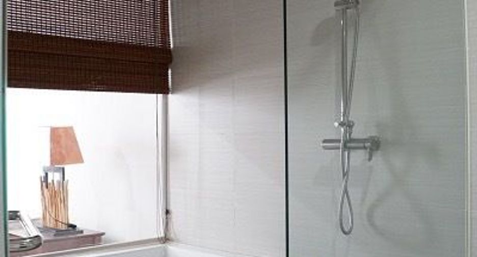 For sale and for rent 3 bedrooms condo in Khlong Toei, Bangkok