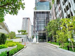 Продажа 2 спальни кондо в Чом Тхонг, Бангкок